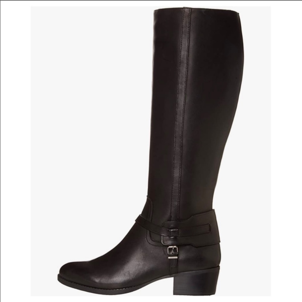 Leather riding boots
